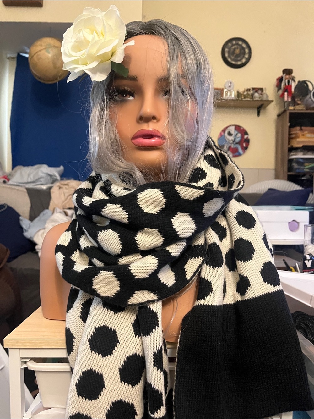 Forever 21 Black and White Polka Dot Knit Scarf Reversible Scarf S58